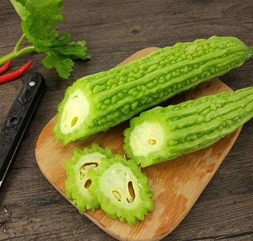 泡椒娱乐瓜地吃瓜